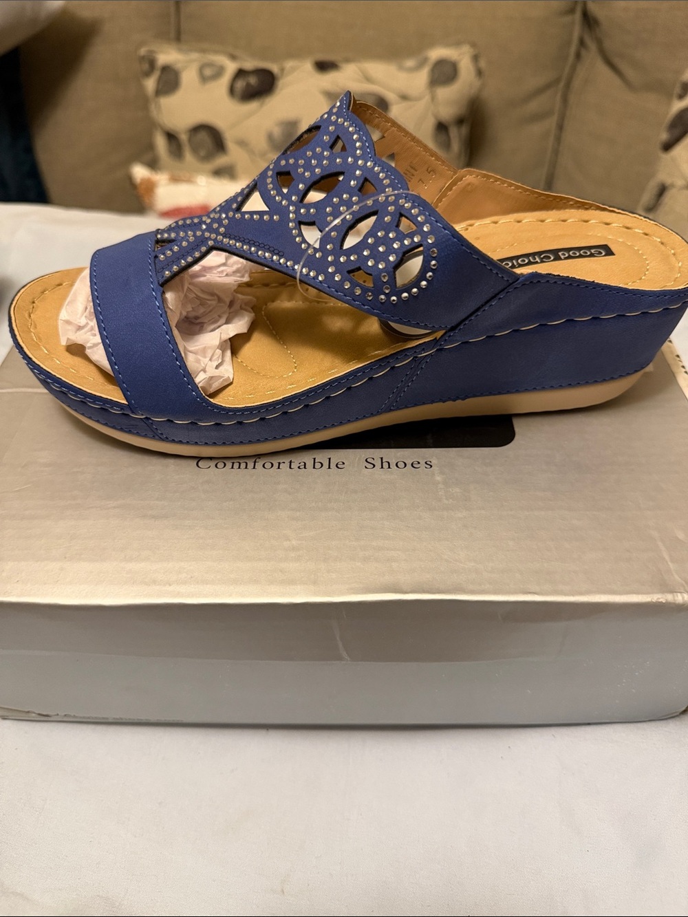 Comfortable Blue Wedge Sandals with Decorative Cutouts